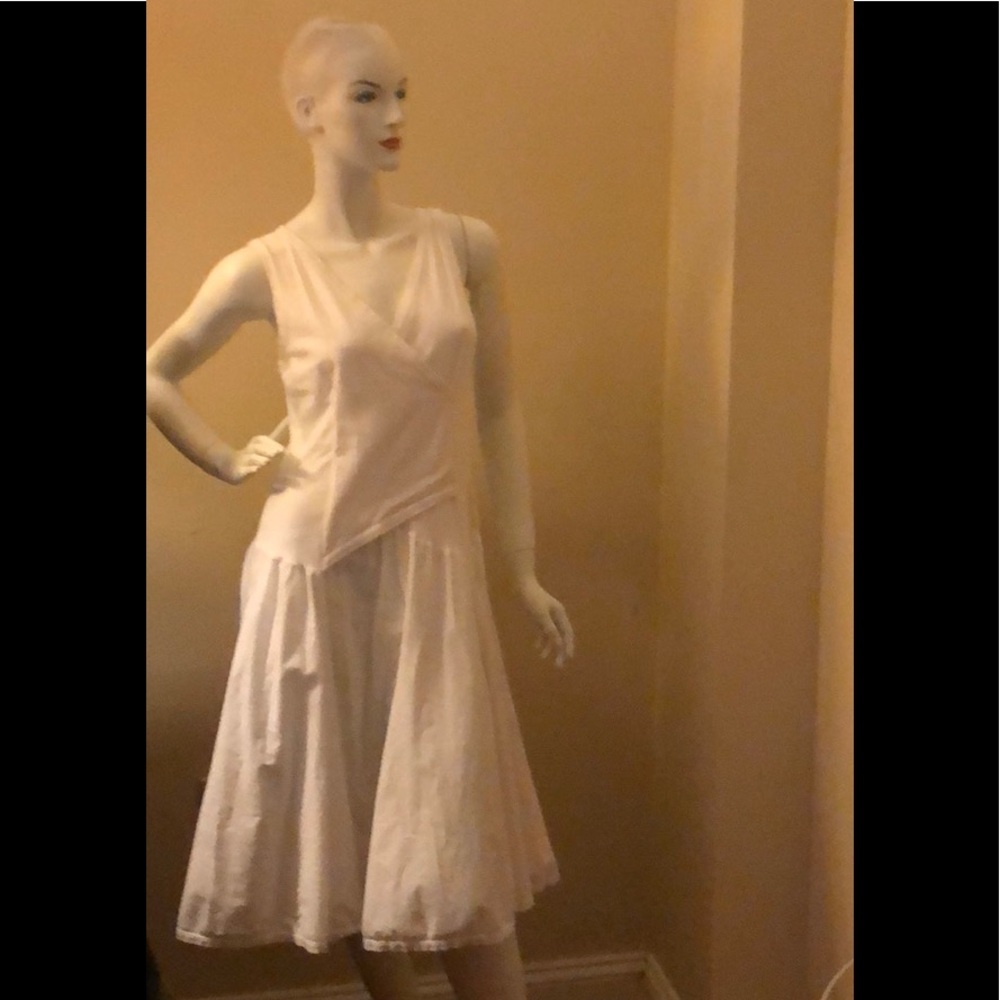 Comfortable White Cotton Dress